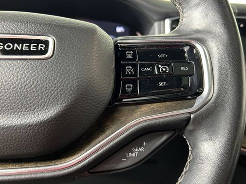 Used 2022 Jeep Grand Wagoneer Series I image 24