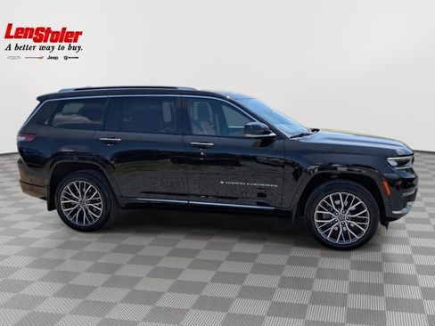 Used 2023 Jeep Grand Cherokee L Summit AWD/4WD image 6