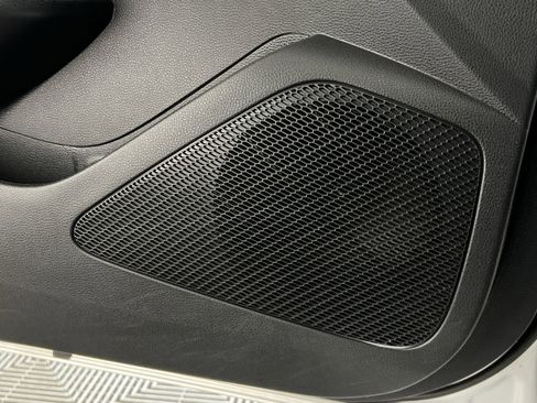 Used 2024 Toyota Corolla LE image 33