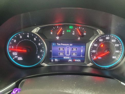 Used 2020 Chevrolet Equinox LT AWD/4WD image 23