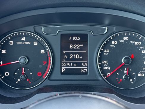 Used 2018 Audi Q3 2.0T Premium image 28