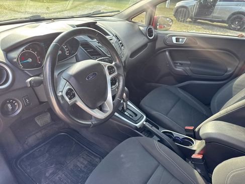 Used 2014 Ford Fiesta SE image 7