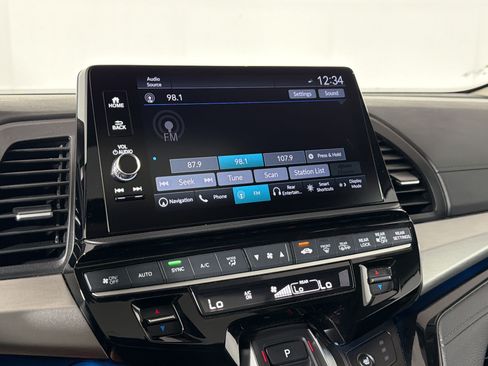 Used 2025 Honda Odyssey Touring image 19