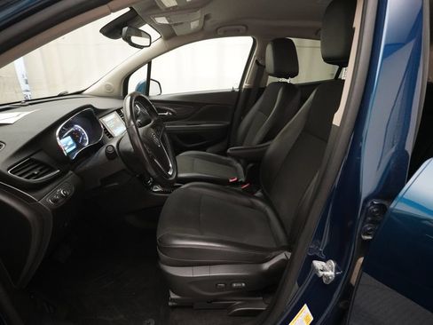 Used 2020 Buick Encore Preferred w/ Safety Package FWD image 7