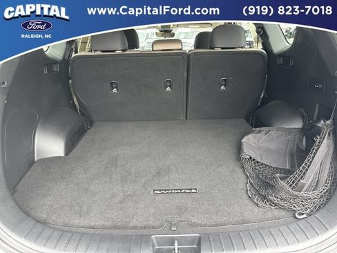 Used 2023 Hyundai Santa Fe SEL FWD image 16