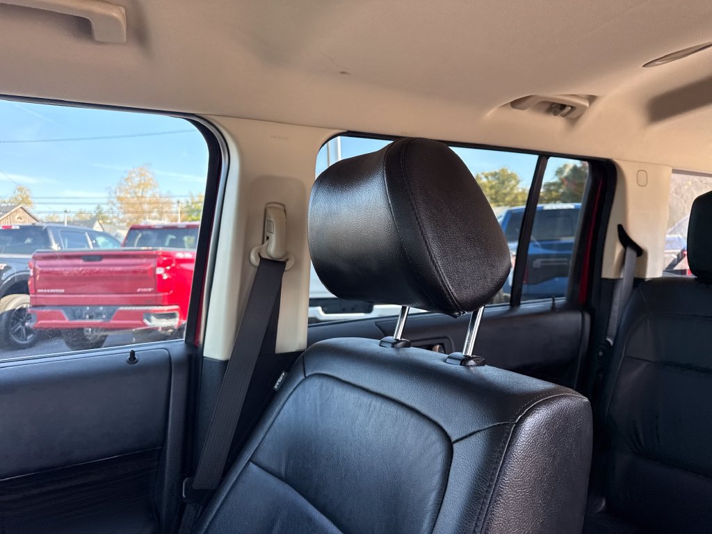 Used 2014 Ford Flex SEL w/ Equipment Group 202A FWD image 40