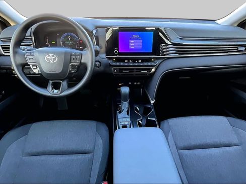 Used 2026 Toyota Camry LE w/ Convenience Package FWD image 15