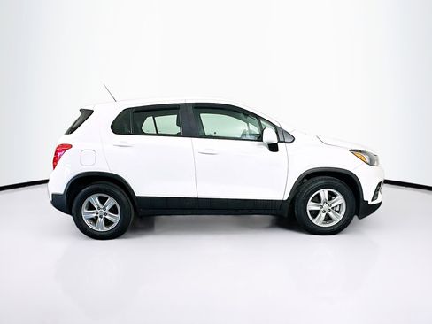 Used 2019 Chevrolet Trax LS image 10