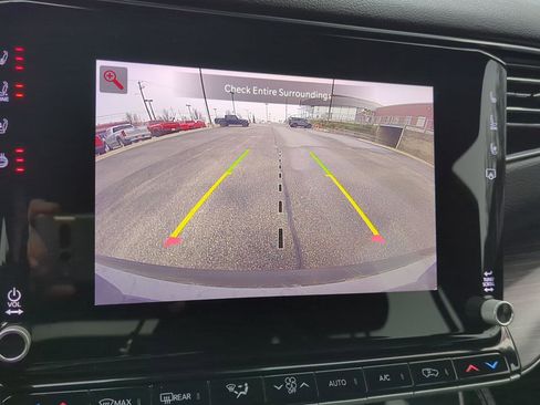 Used 2023 Jeep Wagoneer L Series III w/ Premium Group I image 20