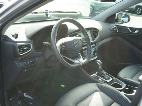 Used 2019 Hyundai Ioniq Limited w/ Ultimate Package 02 image 16