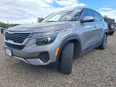 Used 2022 Kia Seltos LX