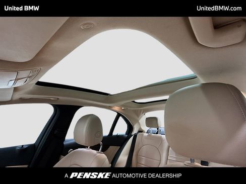 Used 2019 Mercedes-Benz C 300 C 300 image 11