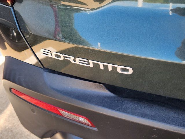 Used 2023 Kia Sorento S w/ Panoramic Sunroof Package AWD/4WD image 10