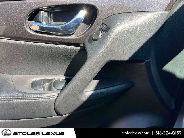 Used 2020 Nissan Rogue SV AWD/4WD image 21