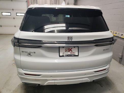 New 2026 Buick Enclave Avenir w/ Super Cruise Package image 23