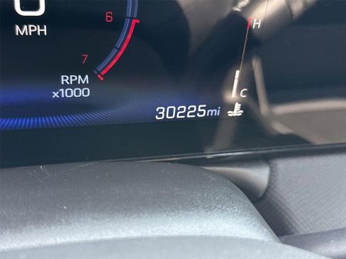 Used 2025 Chevrolet TrailBlazer LT FWD image 11