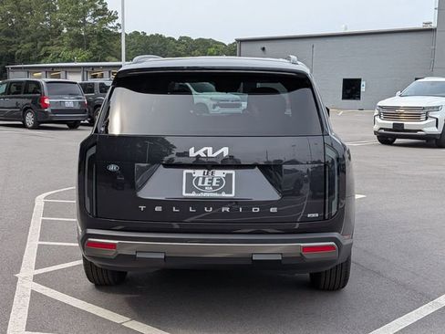 New 2027 Kia Telluride S w/ Towing Package AWD/4WD image 4