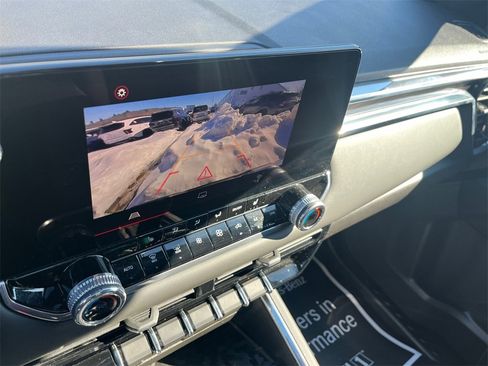 Used 2024 GMC Canyon Elevation w/ Elevation Premium Package image 24