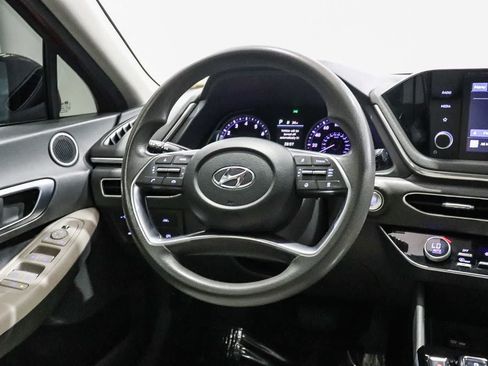 Used 2021 Hyundai Sonata SEL w/ Preferred Accessory Package FWD image 15