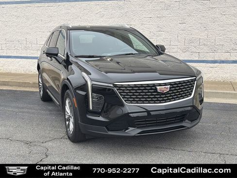 Certified 2025 Cadillac XT4 Premium Luxury w/ Technology Package image 1