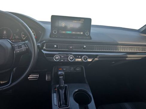 Used 2023 Honda Civic Sport image 12
