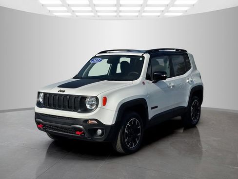 Certified 2023 Jeep Renegade Trailhawk AWD/4WD image 3