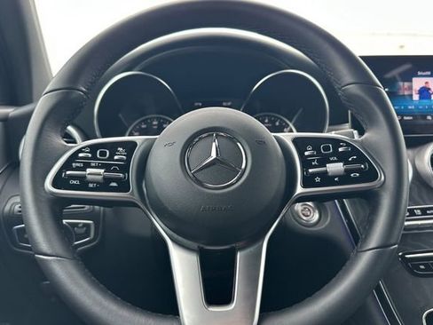 Used 2022 Mercedes-Benz GLC 300 4MATIC image 22