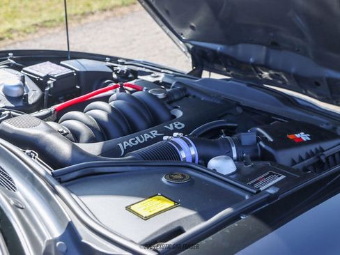 Used 1998 Jaguar XK8 Coupe image 16