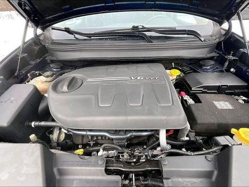 Used 2016 Jeep Cherokee Sport w/ Cold Weather Group image 12