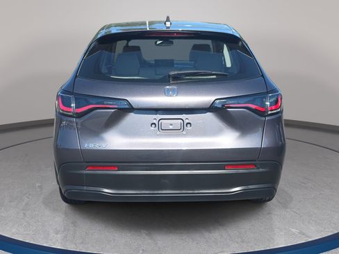 Used 2023 Honda HR-V LX image 6