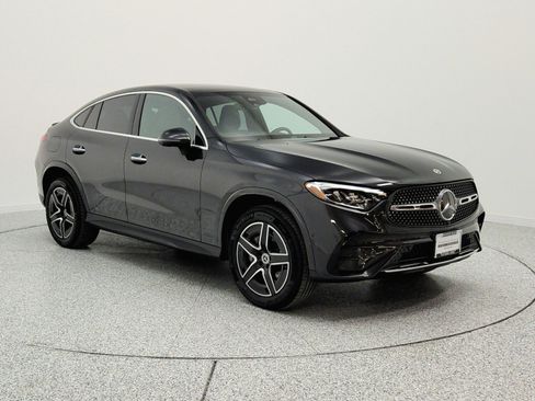 Certified 2026 Mercedes-Benz GLC 300 4MATIC image 3