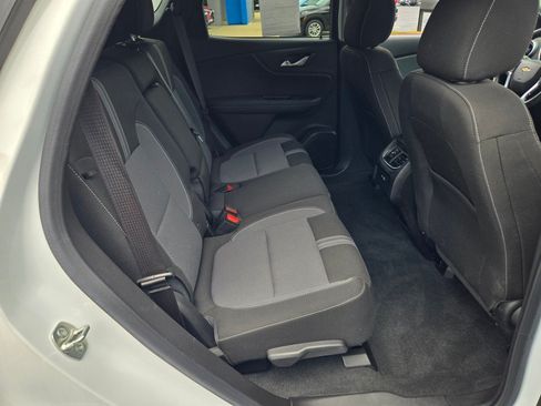 Certified 2024 Chevrolet Blazer LT w/ Convenience Package FWD image 11
