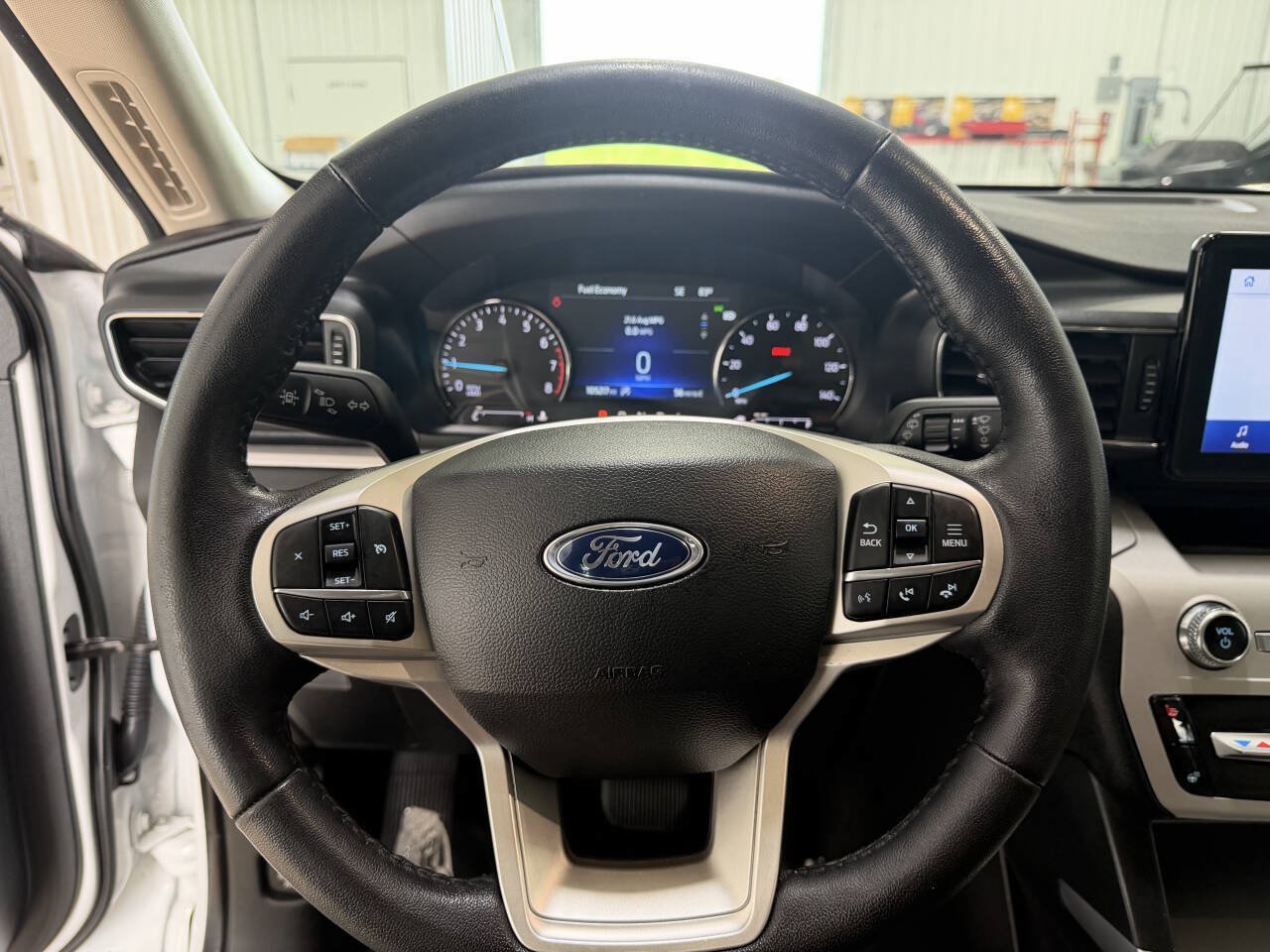 Used 2024 Ford Explorer XLT w/ Equipment Group 202A AWD/4WD image 14