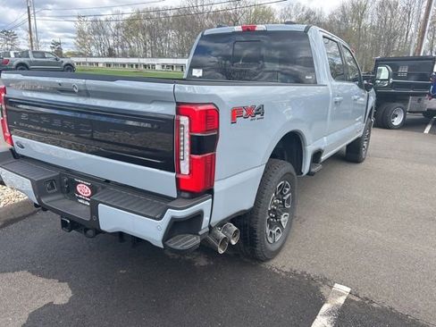 New 2026 Ford F350 Platinum w/ FX4 Off-Road Package AWD/4WD image 8