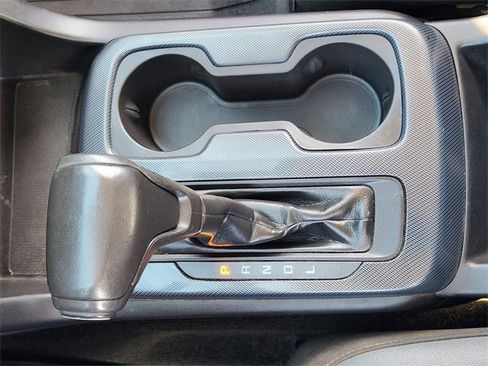 Used 2017 Chevrolet Colorado Z71 image 20