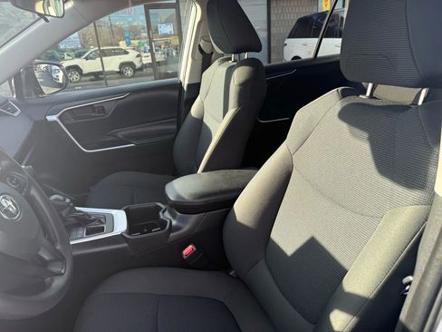 Used 2024 Toyota RAV4 LE image 16