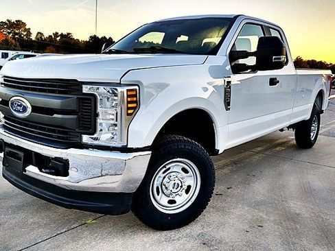 Used 2019 Ford F250 XL w/ XL Value Package image 1