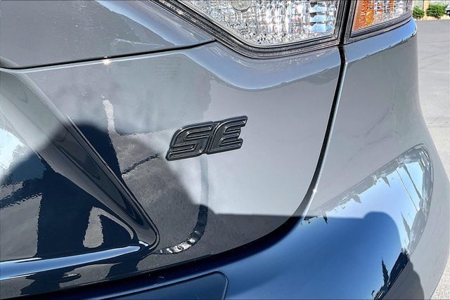 Used 2025 Toyota Corolla SE FWD image 22