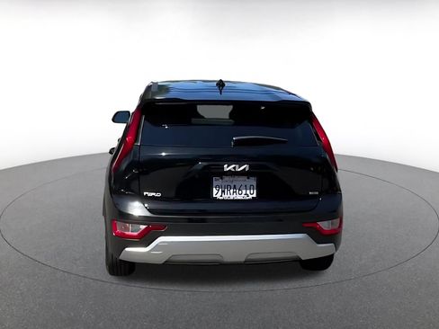 Used 2026 Kia Niro LX FWD image 12