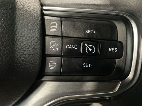 Used 2024 Jeep Wagoneer Series II AWD/4WD image 23