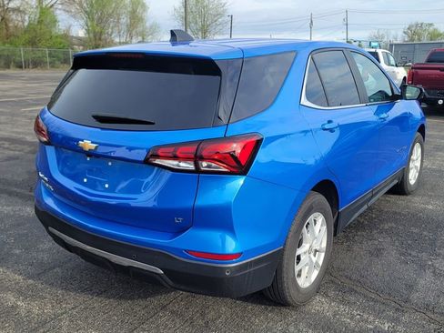 Used 2024 Chevrolet Equinox LT w/ LPO, Floor Liner Package image 6