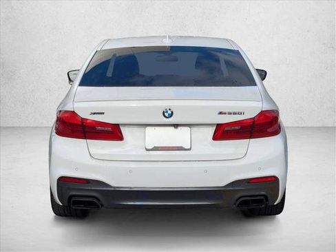 Used 2019 BMW M550i xDrive w/ Premium Package image 7