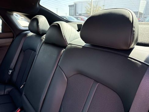 Used 2023 Kia K5 GT-Line image 14