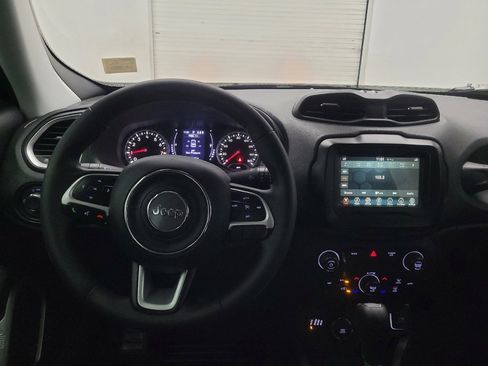 Used 2019 Jeep Renegade Sport w/ UConnect 7.0 Group image 22