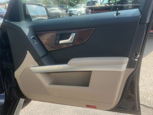 Used 2012 Mercedes-Benz GLK 350 4MATIC image 12