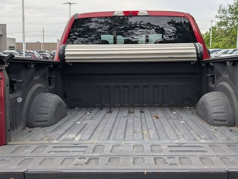 Used 2017 Ford F250 Lariat w/ Lariat Value Package AWD/4WD image 7
