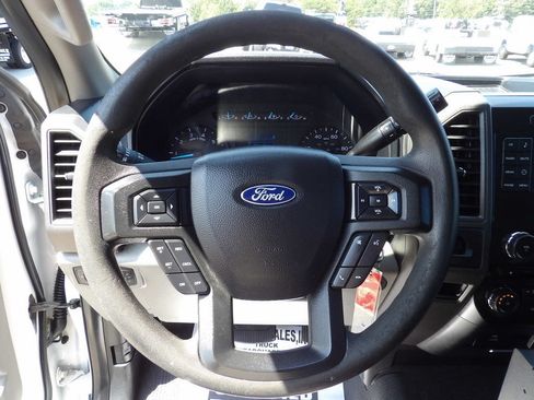Used 2018 Ford F250 XL w/ Power Equipment Group RWD image 20