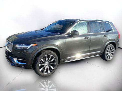 Used 2022 Volvo XC90 T6 Inscription w/ Advanced Package image 2