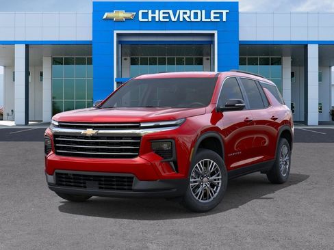 New 2026 Chevrolet Traverse LT FWD image 6