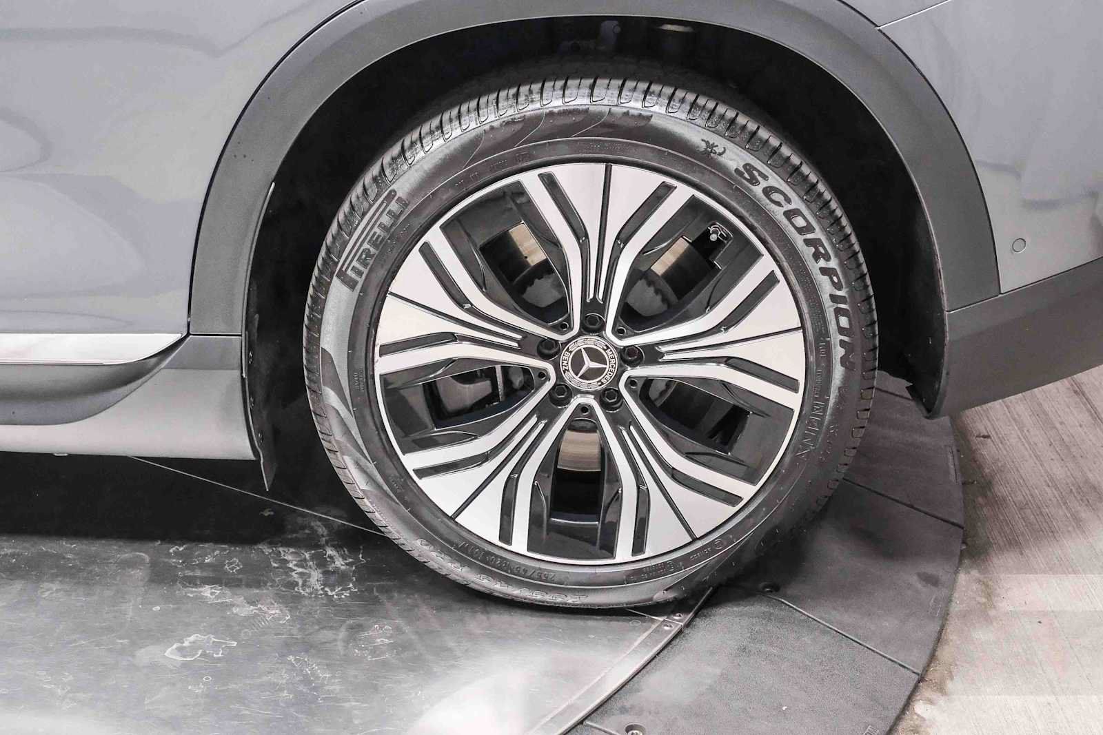 Certified 2023 Mercedes-Benz EQE 350+ 4MATIC SUV image 9